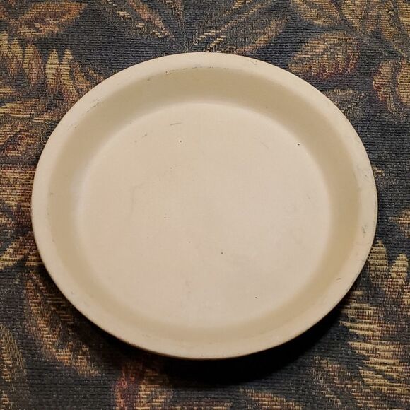 Pampered Chef 9 inch Stoneware Pie Plate/Pan #1 - Picture 1 of 3